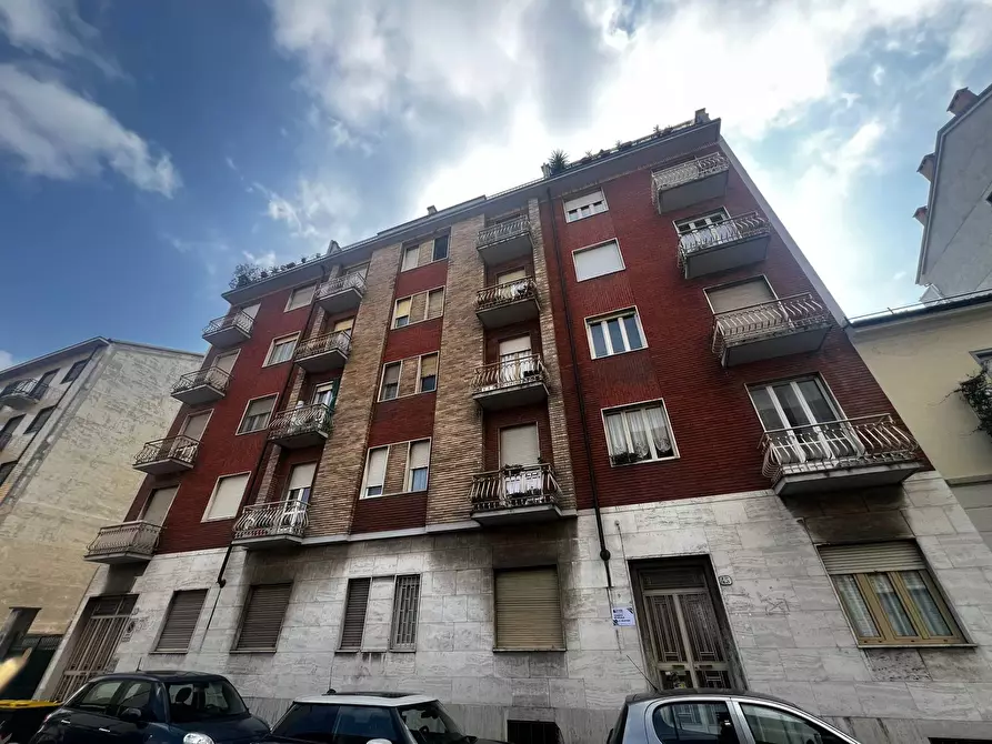 Immagine 16 di Appartamento in vendita  in Via Crevacuore 45 a Torino