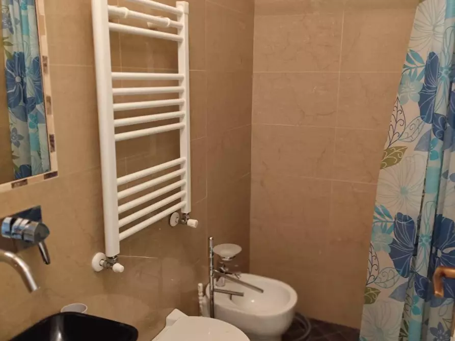 Immagine 13 di Appartamento in vendita  in Via Magenta 5 a Torino