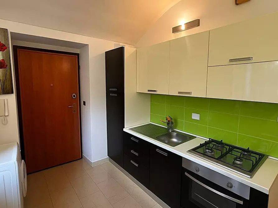 Immagine 5 di Appartamento in vendita  in Via Magenta 5 a Torino