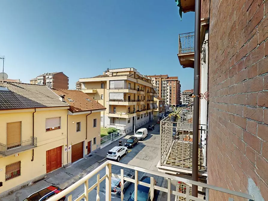 Immagine 12 di Appartamento in vendita  in via carroccio 6 a Torino