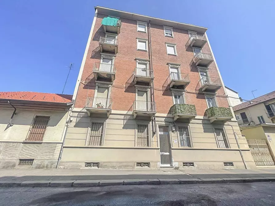 Immagine 13 di Appartamento in vendita  in via carroccio 6 a Torino
