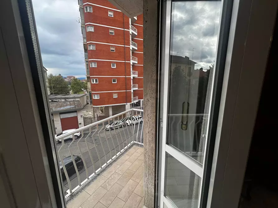 Immagine 11 di Appartamento in vendita  in via fossata 30 a Torino