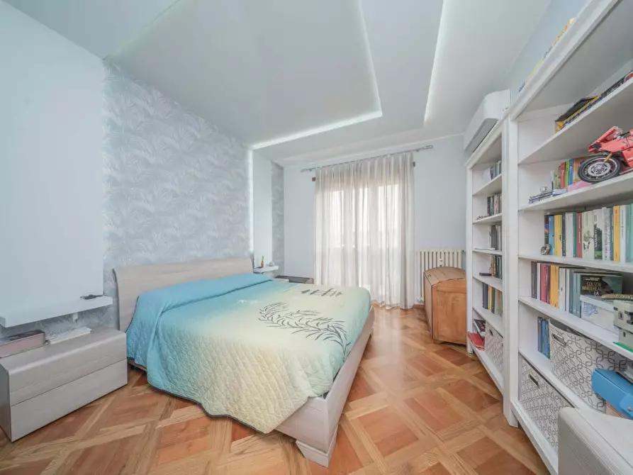 Immagine 10 di Appartamento in vendita  in Via Venaria 73 a Torino