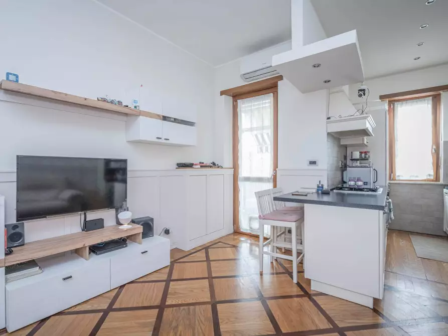 Immagine 6 di Appartamento in vendita  in Via Venaria 73 a Torino