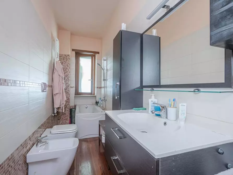 Immagine 25 di Appartamento in vendita  in Via Venaria 73 a Torino