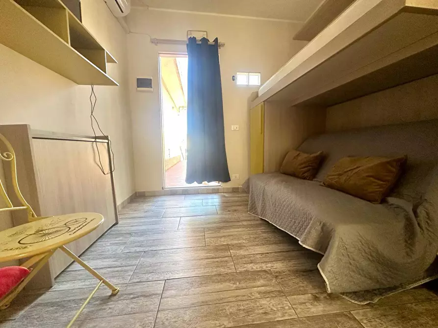 Immagine 1 di Appartamento in vendita  in Via Luigi Borri 73 a Alassio