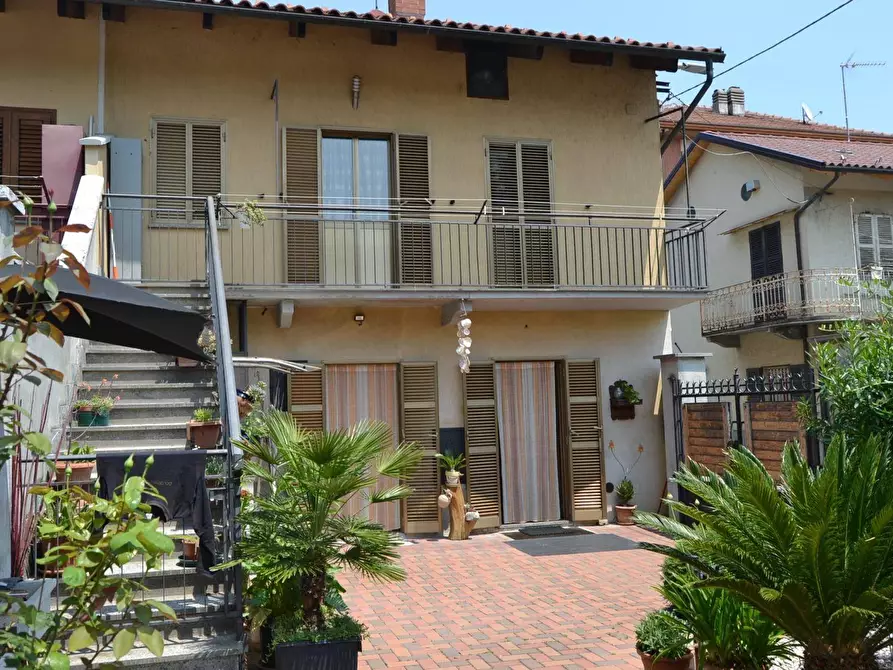 Immagine 2 di Casa indipendente in vendita  in Via Quintino Sella 9 a Collegno