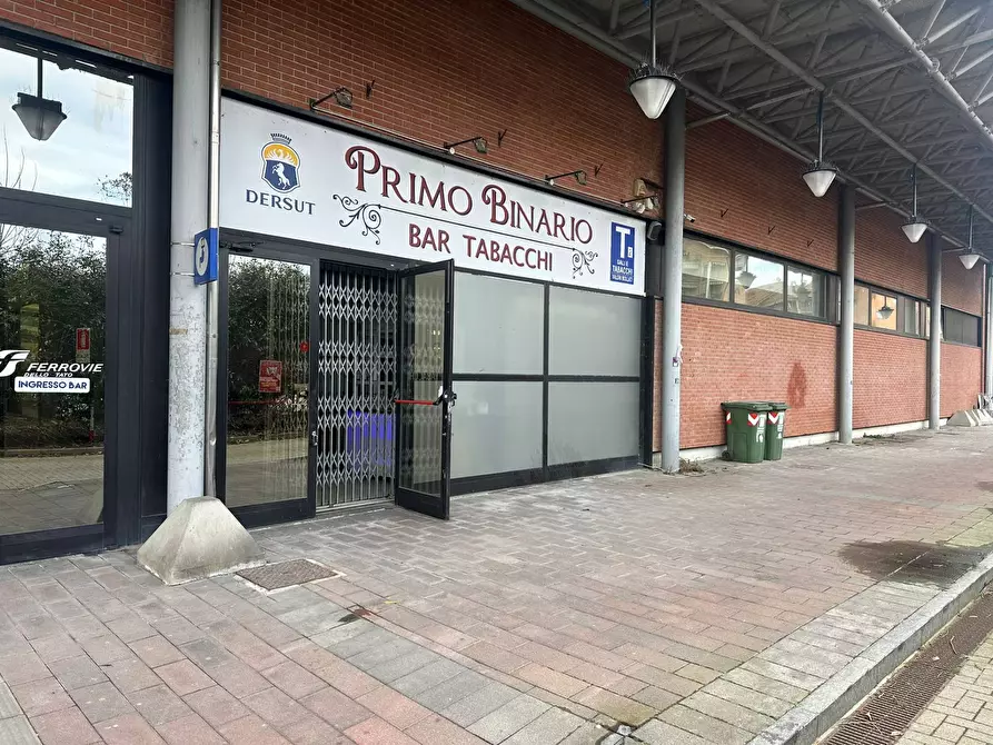 Immagine 3 di Attività commerciale in vendita  in Via Roma 54 a Trofarello