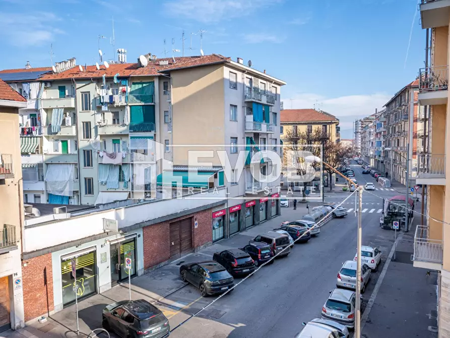 Immagine 15 di Appartamento in vendita  in Via Bernardino Luini 81 a Torino