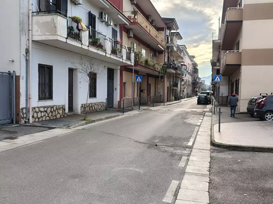 Immagine 10 di Ufficio in affitto  in Via Clanio a Acerra