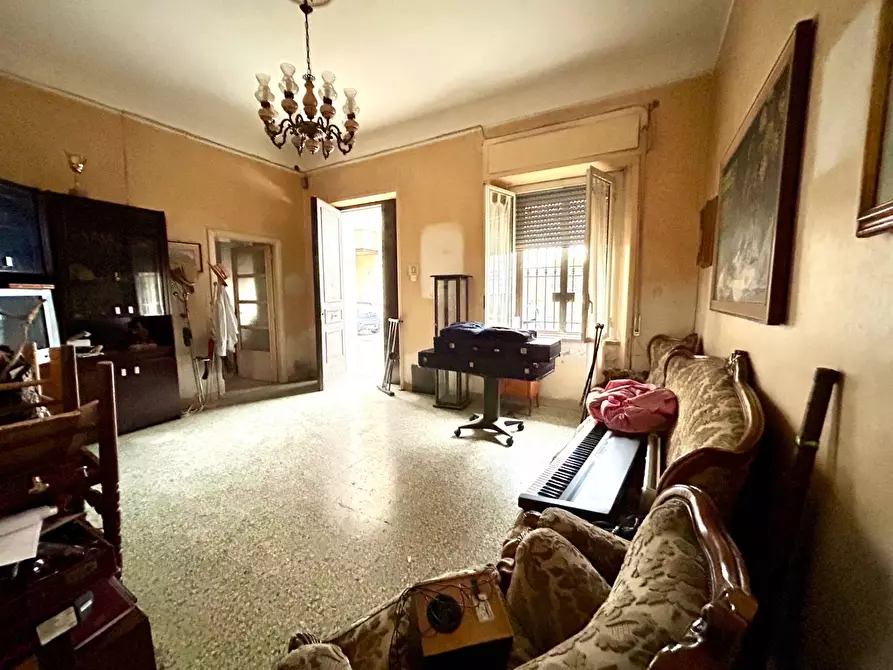 Immagine 4 di Ufficio in affitto  in Via Clanio a Acerra