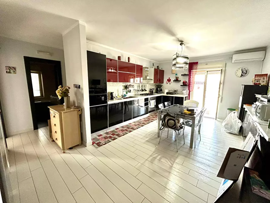 Immagine 5 di Appartamento in vendita  in Via Brindisi 1 a Acerra