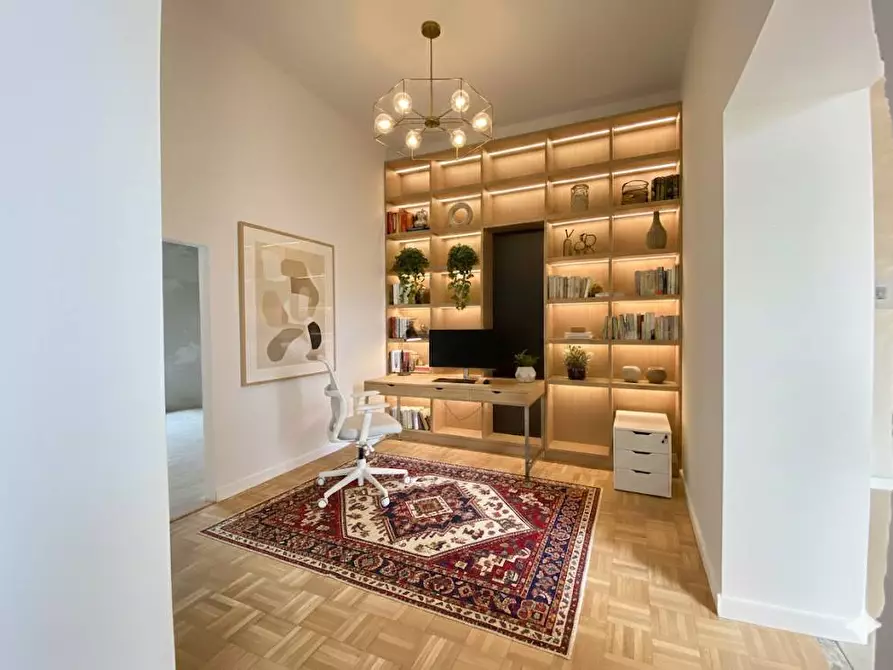 Immagine 5 di Appartamento in vendita  in Via Manzoni a Napoli