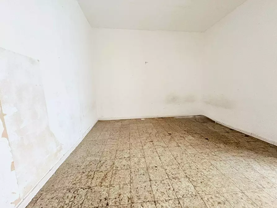 Immagine 12 di Appartamento in vendita  in Salita Miradois a Napoli