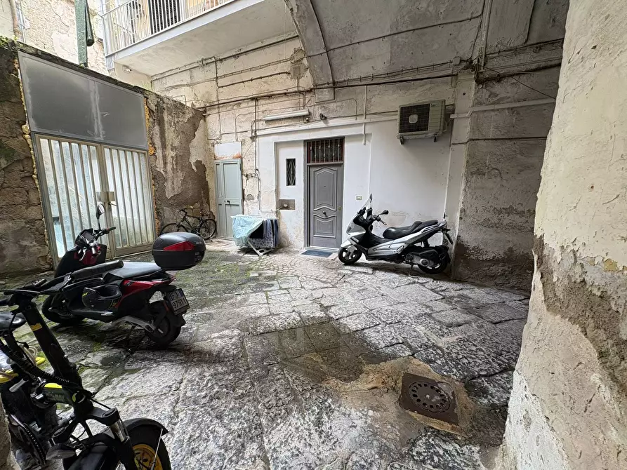 Immagine 15 di Appartamento in vendita  in Salita Miradois a Napoli