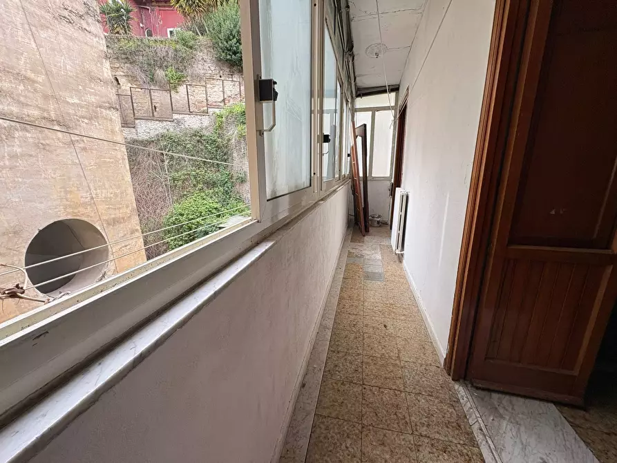 Immagine 21 di Appartamento in vendita  in Salita Miradois a Napoli