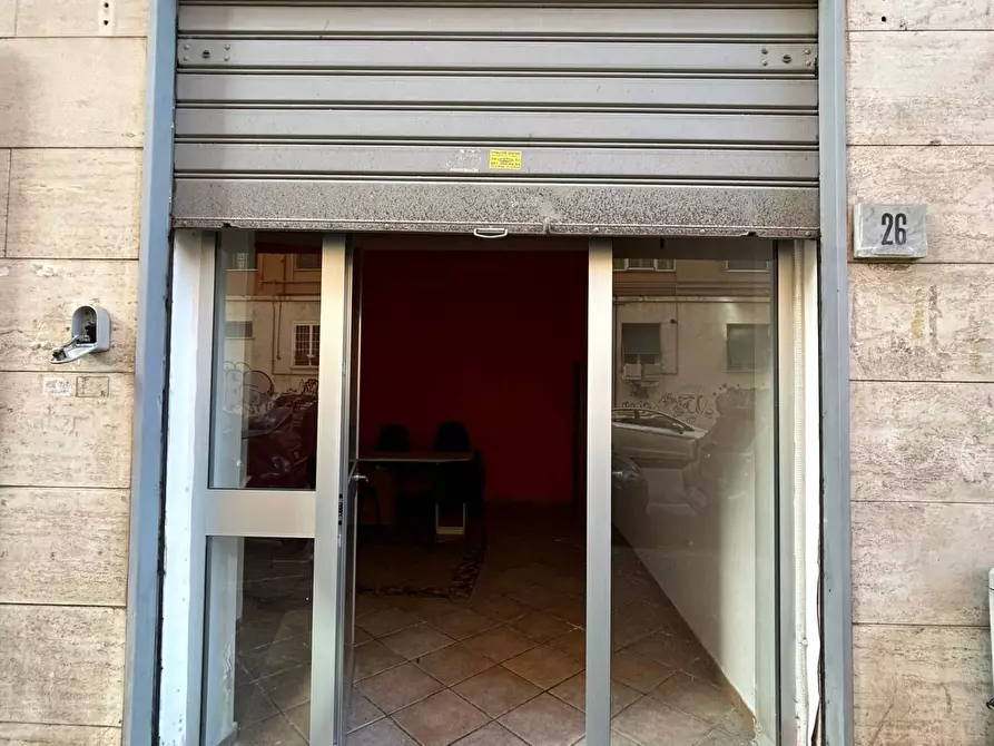 Immagine 8 di Attività commerciale in vendita  in Via Antonio Solario a Napoli