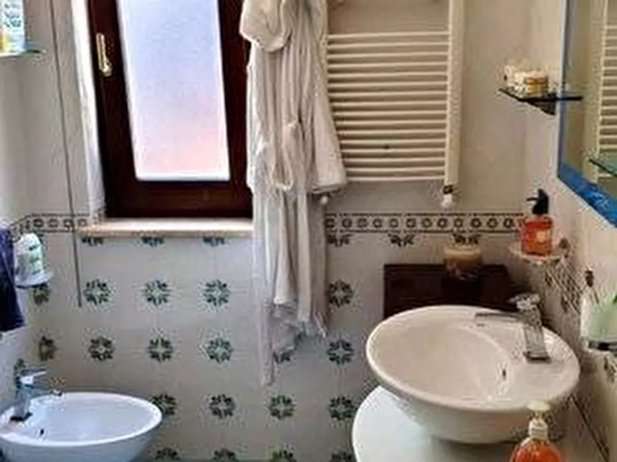 Immagine 7 di Villa in vendita  in Via Castiglione a Casamicciola Terme
