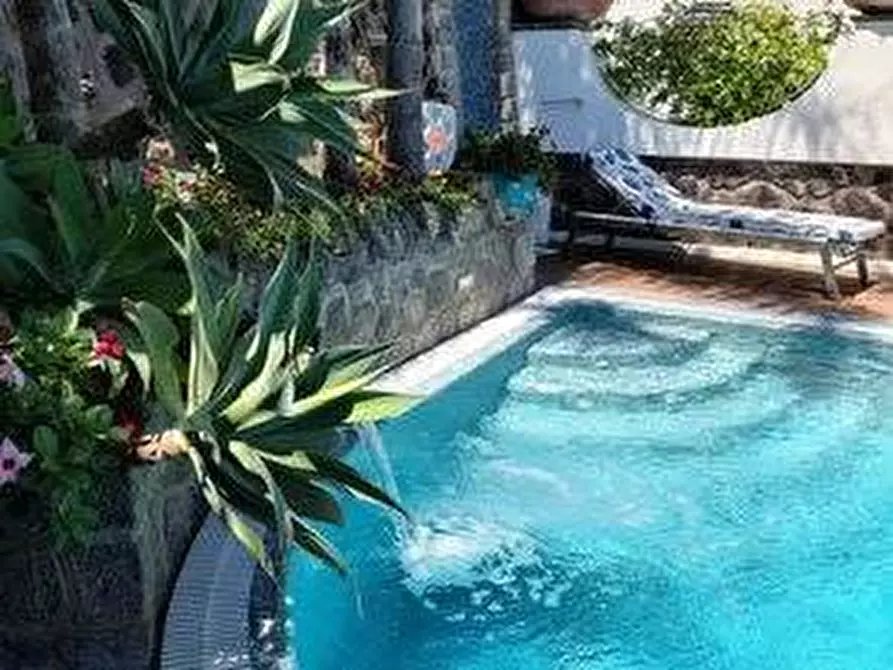 Immagine 12 di Villa in vendita  in Via Castiglione a Casamicciola Terme