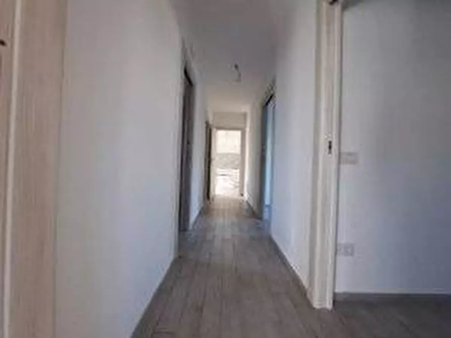 Immagine 5 di Appartamento in vendita  in Via Pietro Nenni a Afragola