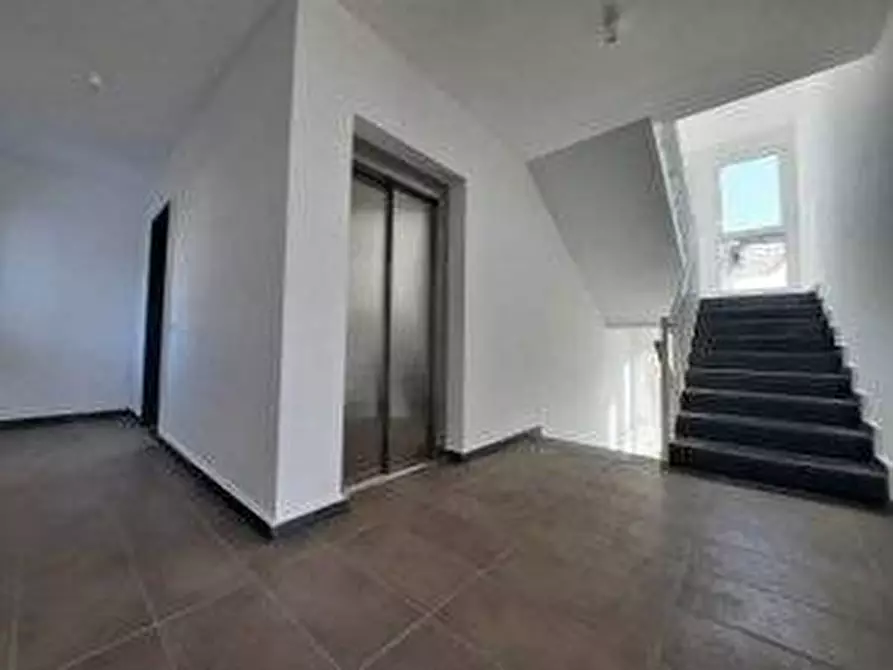 Immagine 14 di Appartamento in vendita  in Via Pietro Nenni a Afragola