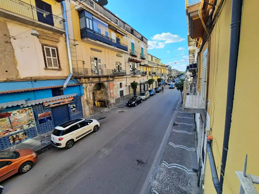 Immagine 1 di Attività commerciale in affitto  in Corso della Resistenza a Acerra