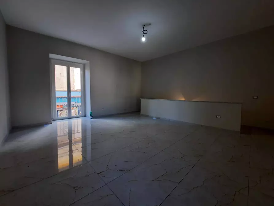 Immagine 4 di Attività commerciale in affitto  in Corso della Resistenza a Acerra
