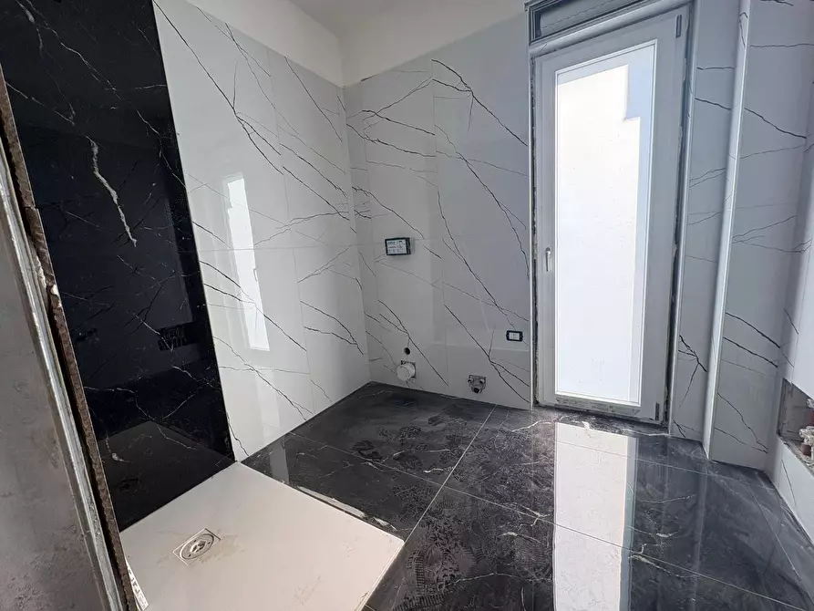 Immagine 9 di Appartamento in vendita  in Via Giambattista Vico a Afragola