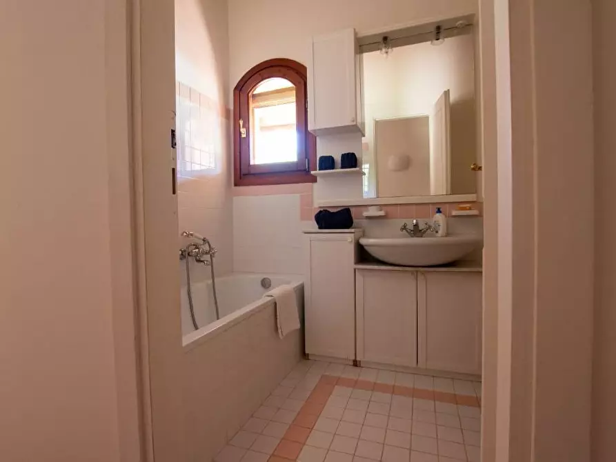 Immagine 7 di Villa in vendita  in Via Nurra a Banari
