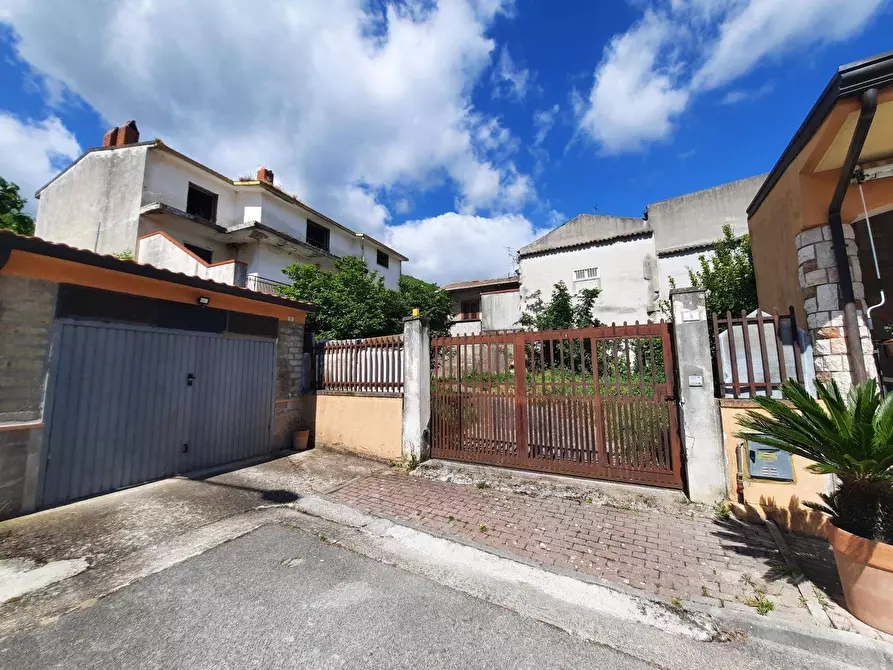 Immagine 1 di Villa in vendita  in Via Pelagalli 3 a Rotondi