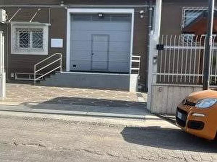 Immagine 3 di Ufficio in affitto  in Via Carceri Vecchie a San Giorgio A Cremano