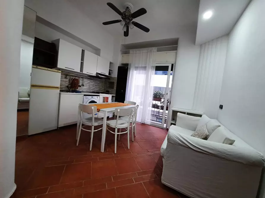 Immagine 4 di Appartamento in affitto  in Via Vespucci a Napoli