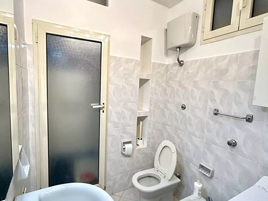 Immagine 7 di Appartamento in affitto  in Corso Vittorio Emanuele a Napoli