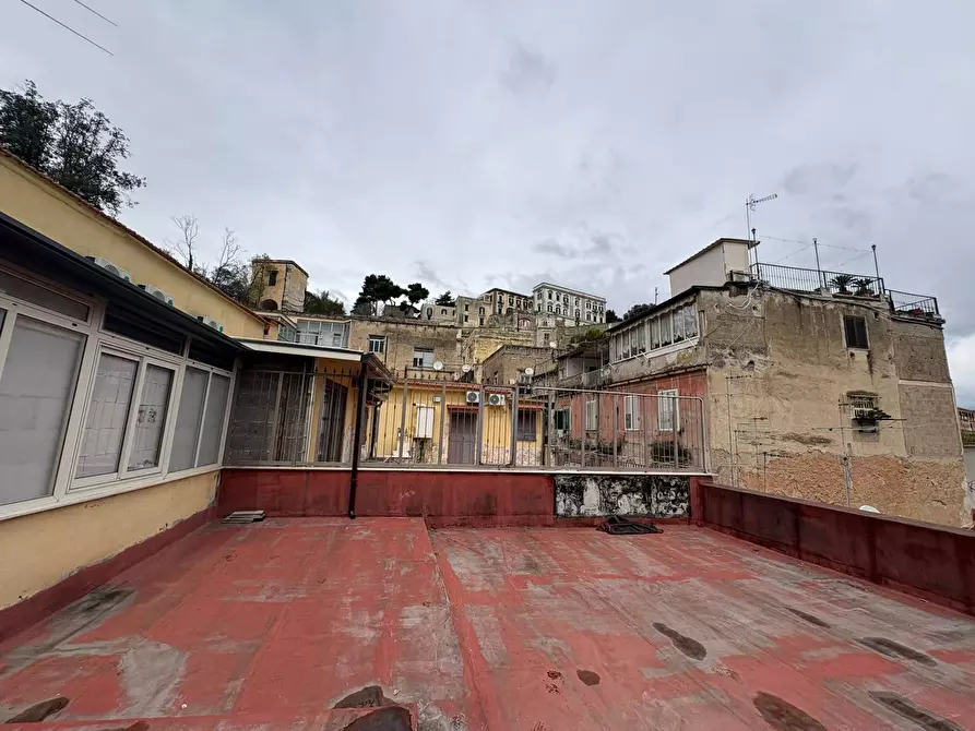 Immagine 18 di Appartamento in vendita  in Salita Miradois a Napoli