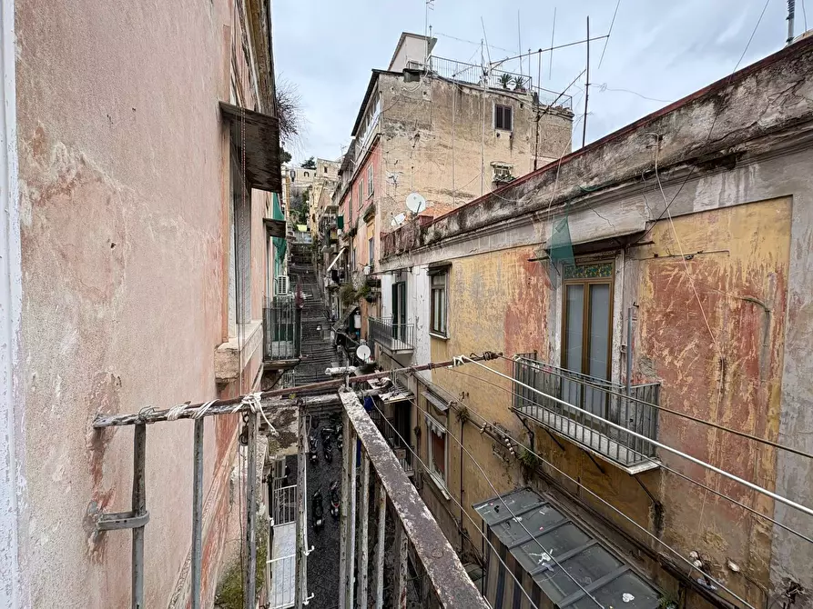 Immagine 21 di Appartamento in vendita  in Salita Miradois a Napoli