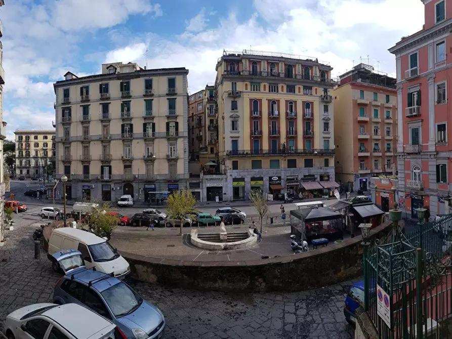 Immagine 1 di Appartamento in affitto  in PIAZZETTA LEONE 3 a Napoli
