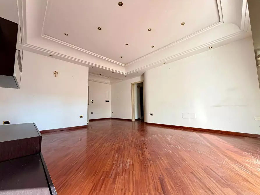 Immagine 12 di Appartamento in affitto  in Via Terracina 356 a Napoli