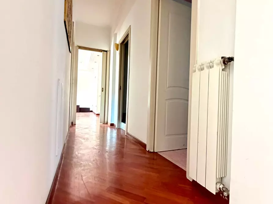 Immagine 21 di Appartamento in affitto  in Via Terracina 356 a Napoli
