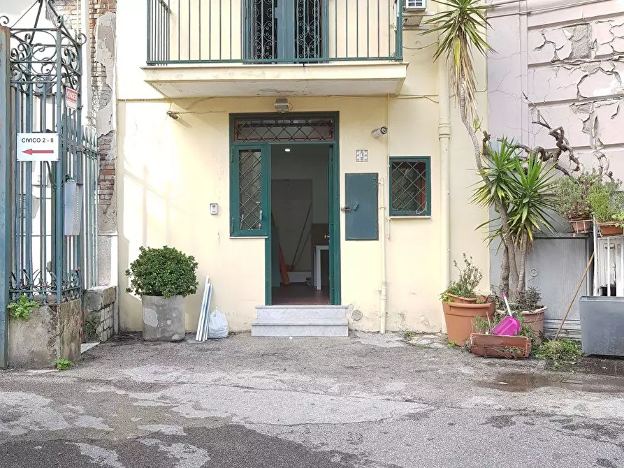 Immagine 2 di Appartamento in affitto  in piazzetta leone a mergellina 4 a Napoli