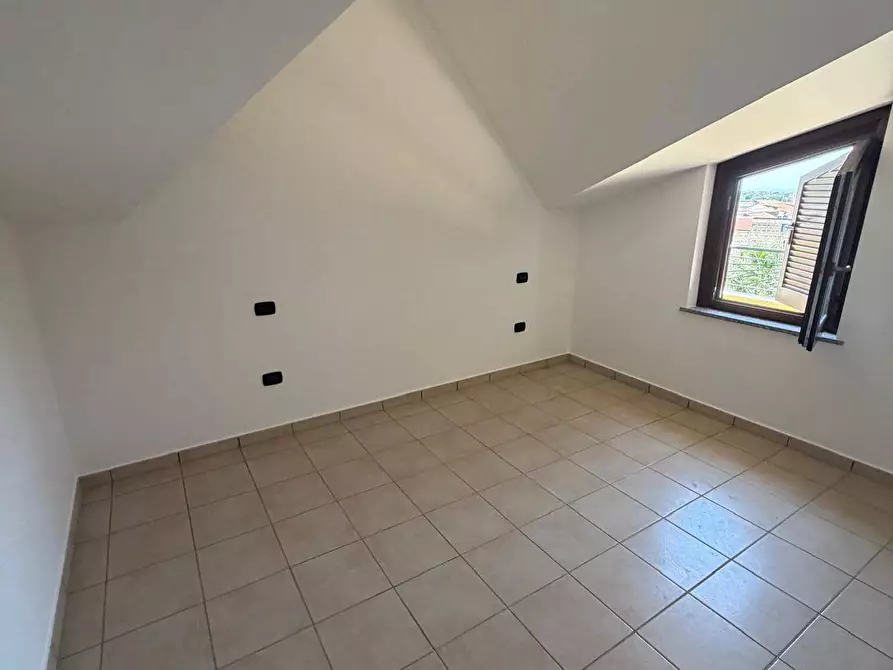 Immagine 9 di Appartamento in affitto  in via cupa san marco 3 a Santa Maria A Vico