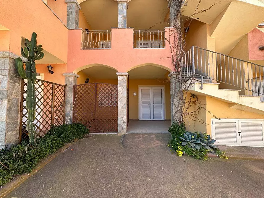 Immagine 4 di Appartamento in vendita  in via Nuoro 16 a Valledoria