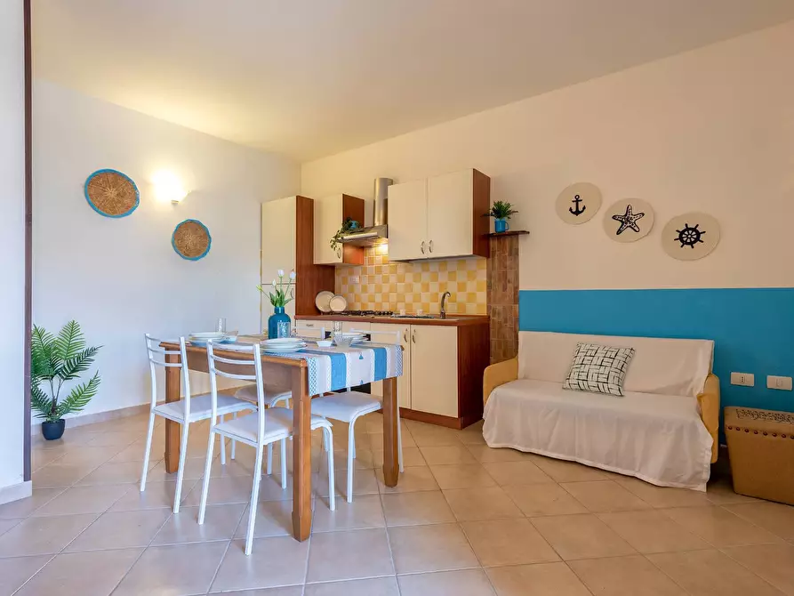 Immagine 7 di Appartamento in vendita  in via Nuoro 16 a Valledoria