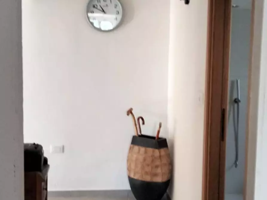 Immagine 12 di Appartamento in vendita  in Fraz. Giuncana a Badesi