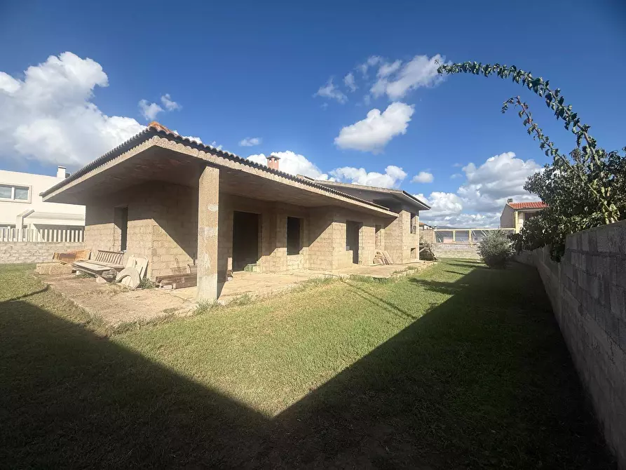 Immagine 2 di Villa in vendita  in via Nuova a Valledoria