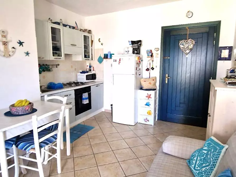 Immagine 6 di Appartamento in vendita  in via Mazzini a Valledoria