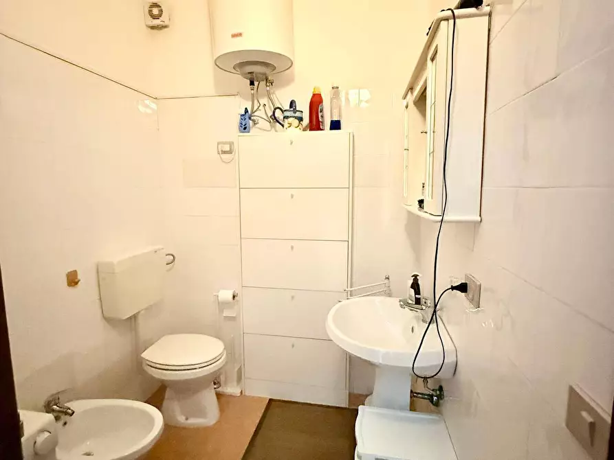 Immagine 17 di Appartamento in vendita  in via Rossini a Badesi