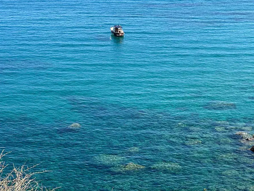 Immagine 11 di Appartamento in vendita  in via Zirulia 82 a Castelsardo