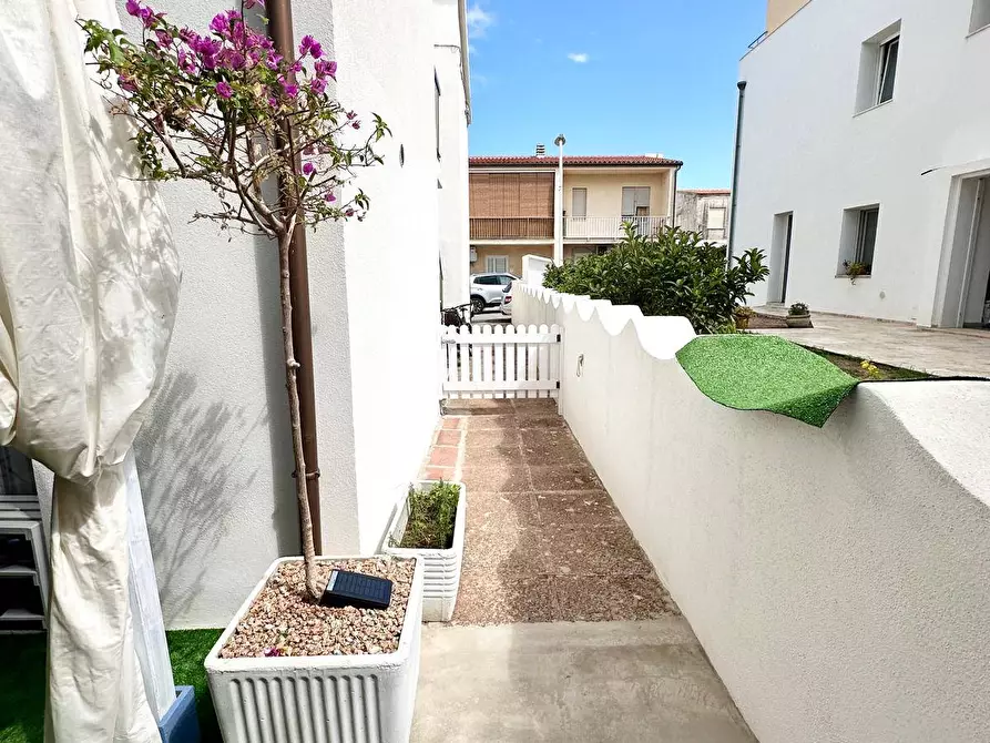 Immagine 5 di Appartamento in vendita  in via ai Tamerici 46 a Trinità D'agultu E Vignola