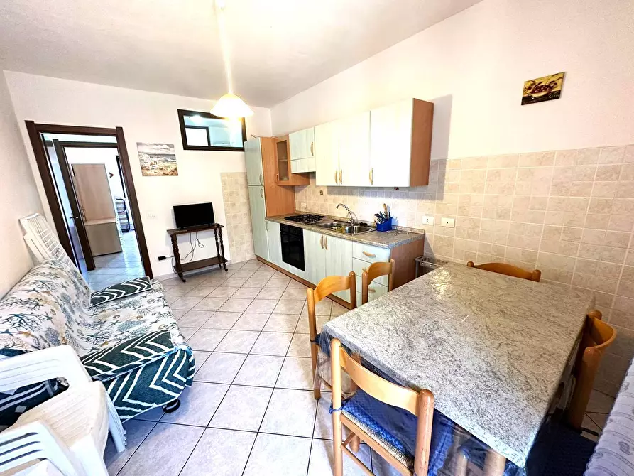 Immagine 2 di Appartamento in vendita  in via Perugia a Valledoria