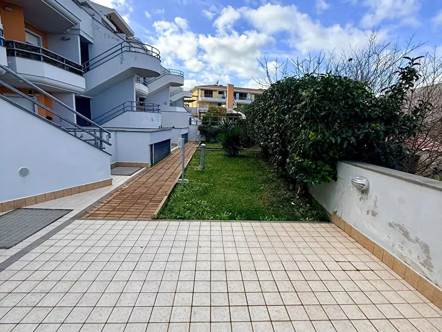 Immagine 1 di Appartamento in vendita  in via Volta a Valledoria